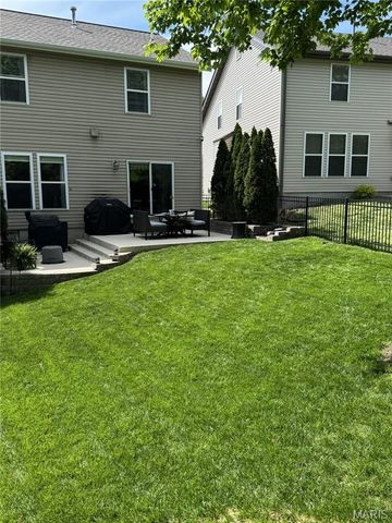7196 Tournament Drive, St Louis, MO 63129