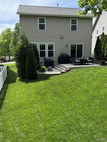 7196 Tournament Drive, St Louis, MO 63129
