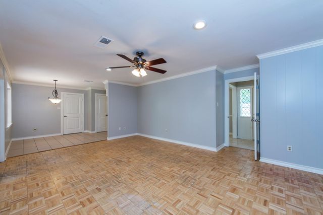 8003 Sharpview Drive, Houston, TX 77036