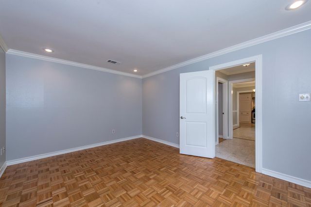 8003 Sharpview Drive, Houston, TX 77036