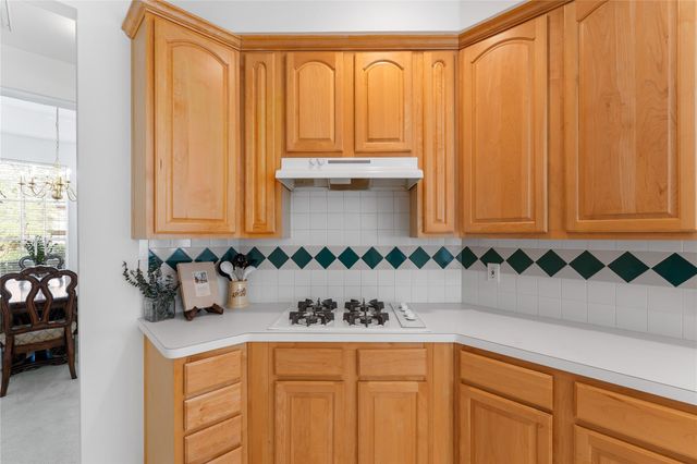 147 Linton Downs Place, The Woodlands, TX 77382