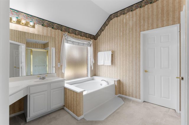 147 Linton Downs Place, The Woodlands, TX 77382