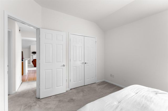 147 Linton Downs Place, The Woodlands, TX 77382