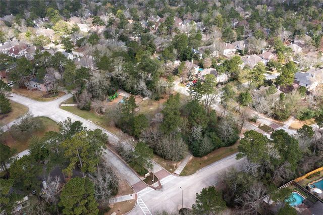 147 Linton Downs Place, The Woodlands, TX 77382