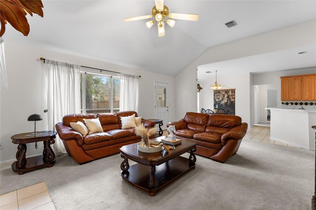 147 Linton Downs Place, The Woodlands, TX 77382