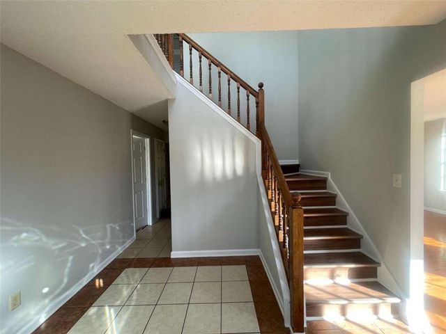 6387 Seths Way, Lithonia, GA 30058