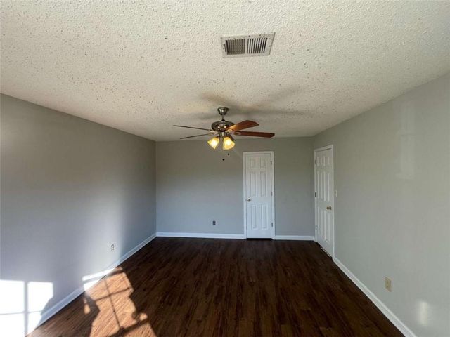 6387 Seths Way, Lithonia, GA 30058