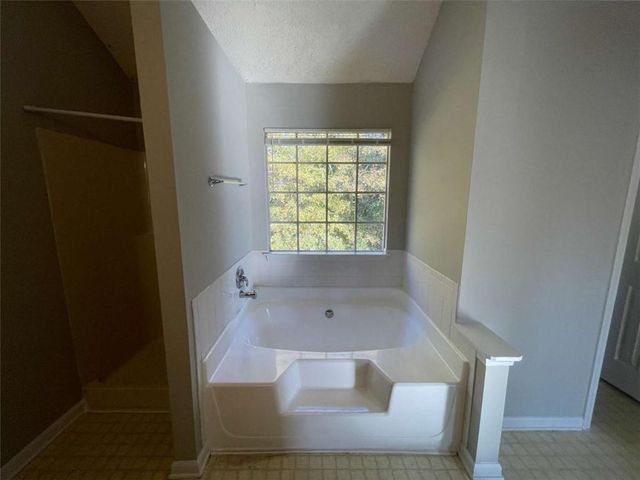 6387 Seths Way, Lithonia, GA 30058