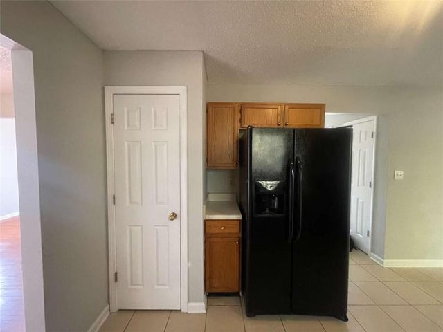 6387 Seths Way, Lithonia, GA 30058