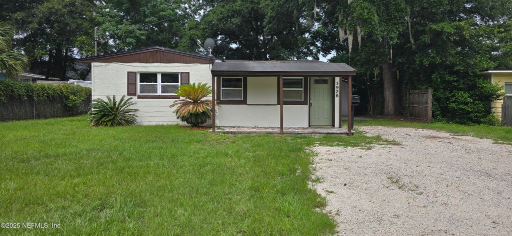 3926 RUBY Drive W, Jacksonville, FL 32246