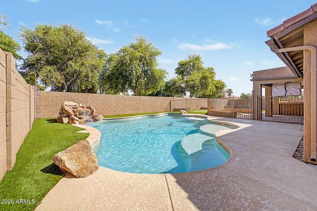 3797 E DIAMOND Road, Gilbert, AZ 85297