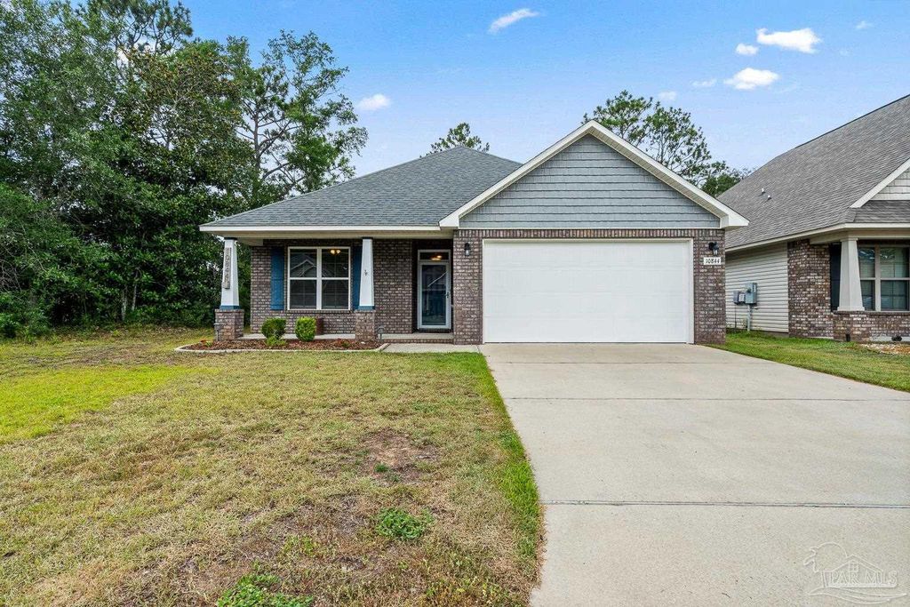 10844 Trailblazer Way, Pensacola, FL 32506