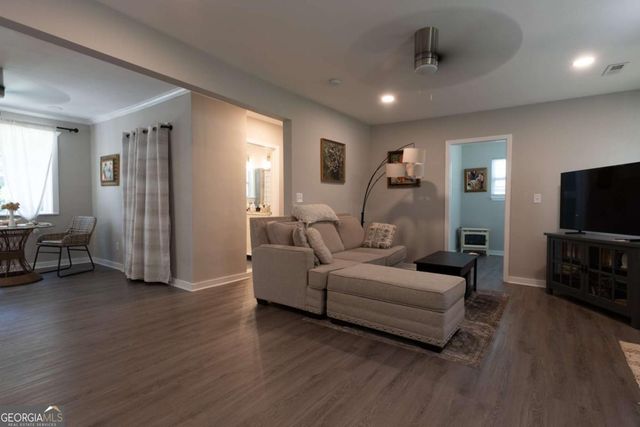933 Byron Drive SW, Atlanta, GA 30310