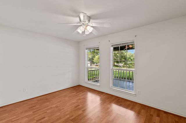 245 Shady Shores Drive, Mabank, TX 75156