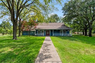 245 Shady Shores Drive, Mabank, TX 75156