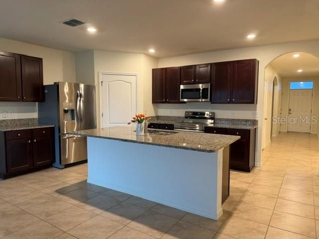 1689 BAY BREEZE DRIVE, St Cloud, FL 34771