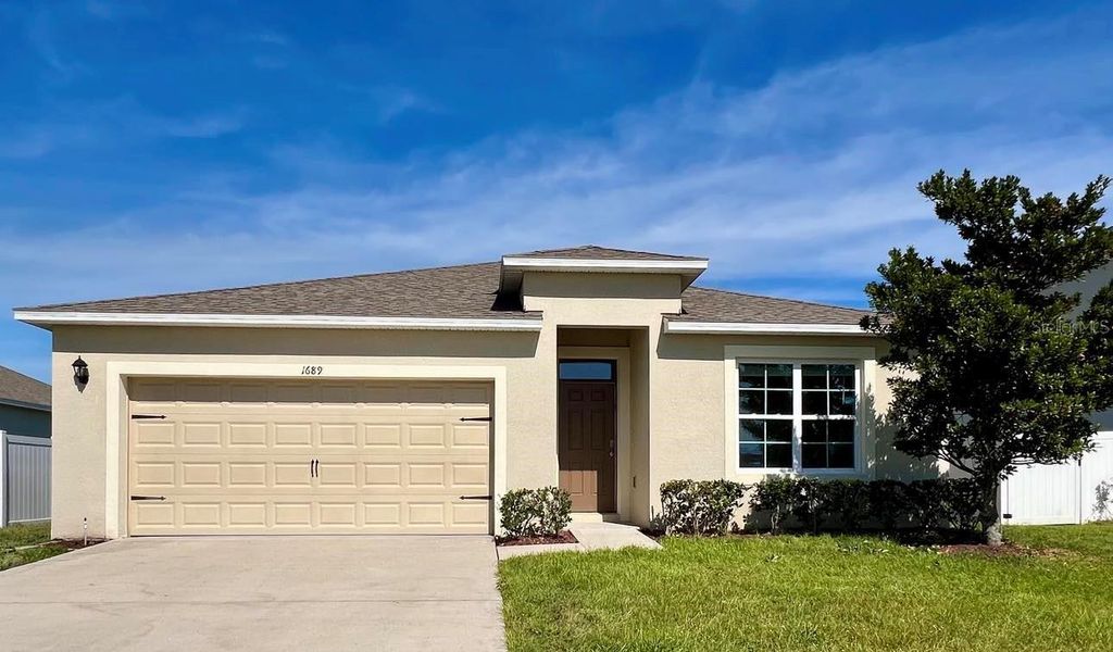 1689 BAY BREEZE DRIVE, St Cloud, FL 34771