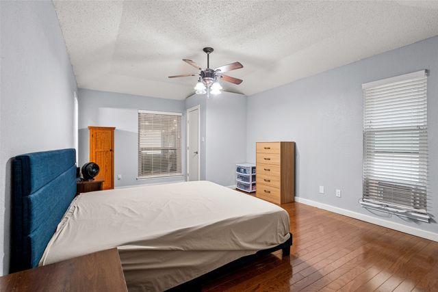 701 Wood Lane, Azle, TX 76020