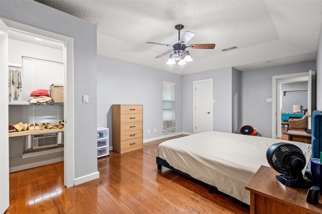 701 Wood Lane, Azle, TX 76020