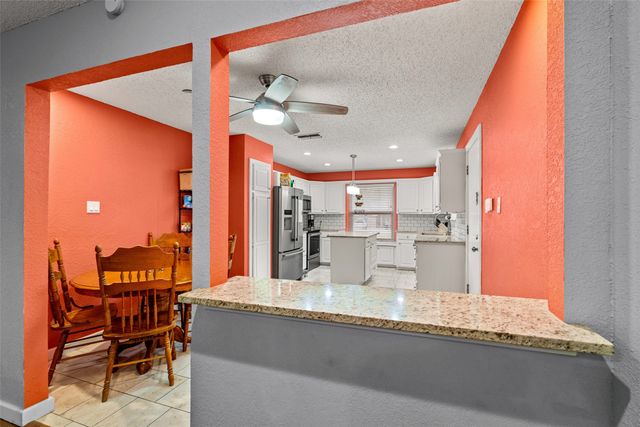 701 Wood Lane, Azle, TX 76020