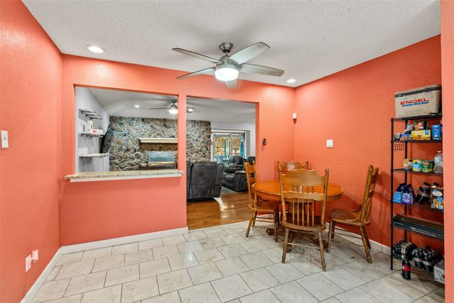 701 Wood Lane, Azle, TX 76020