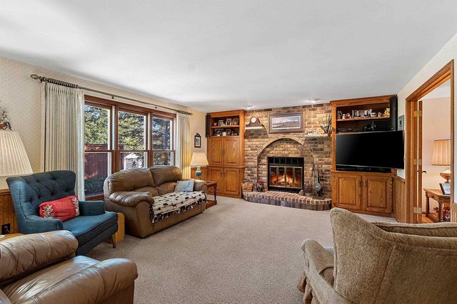2967 MAYFLOWER ROAD, Green Bay, WI 54311