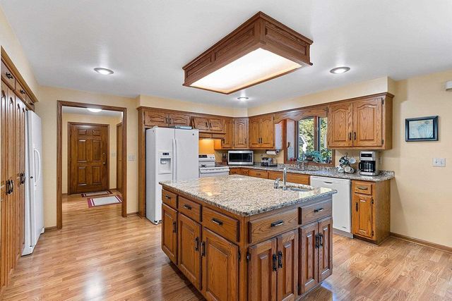 2967 MAYFLOWER ROAD, Green Bay, WI 54311