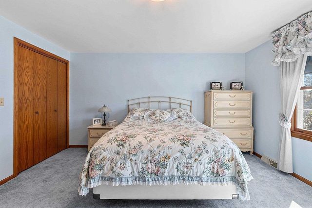2967 MAYFLOWER ROAD, Green Bay, WI 54311