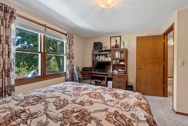 2967 MAYFLOWER ROAD, Green Bay, WI 54311