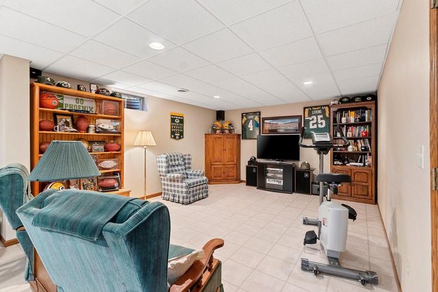 2967 MAYFLOWER ROAD, Green Bay, WI 54311