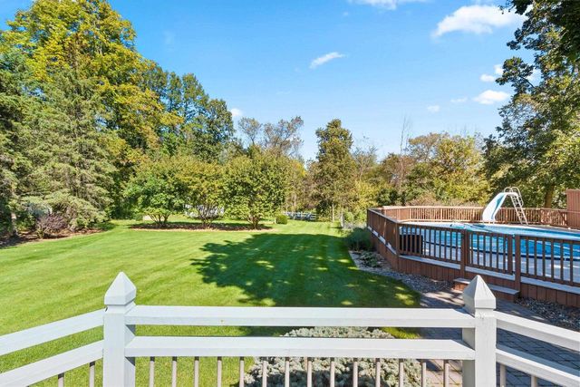 2967 MAYFLOWER ROAD, Green Bay, WI 54311