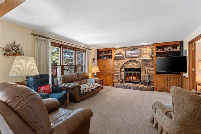 2967 MAYFLOWER ROAD, Green Bay, WI 54311