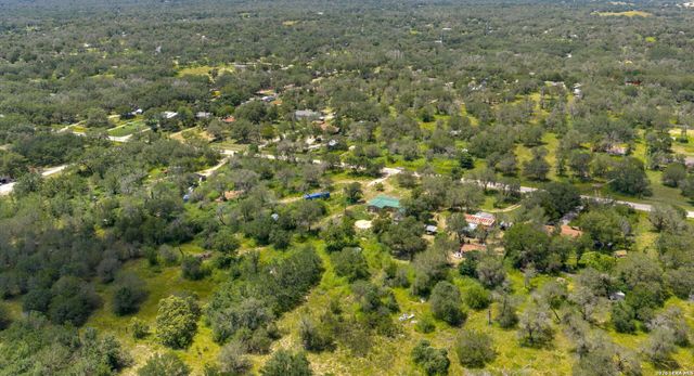 305 WAYCROSS RD, San Antonio, TX 78264