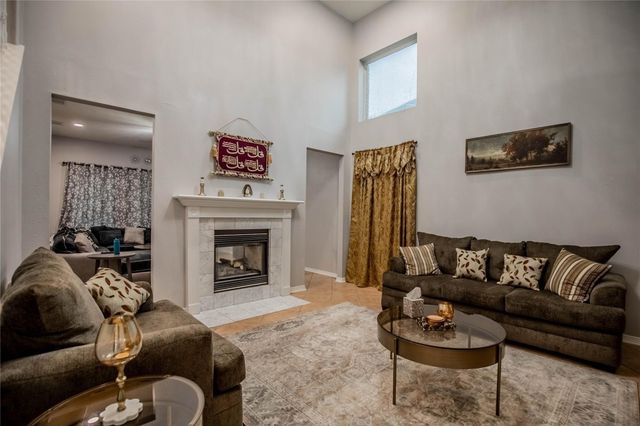 2026 Avana Glen Lane, Sugar Land, TX 77498