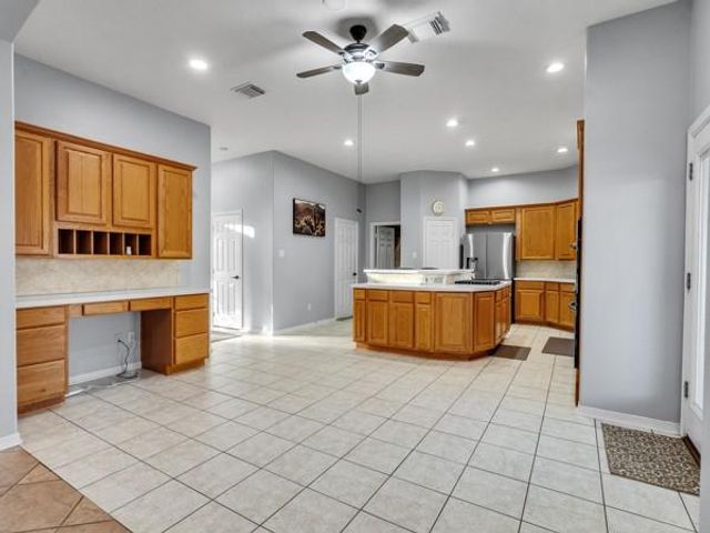 2026 Avana Glen Lane, Sugar Land, TX 77498