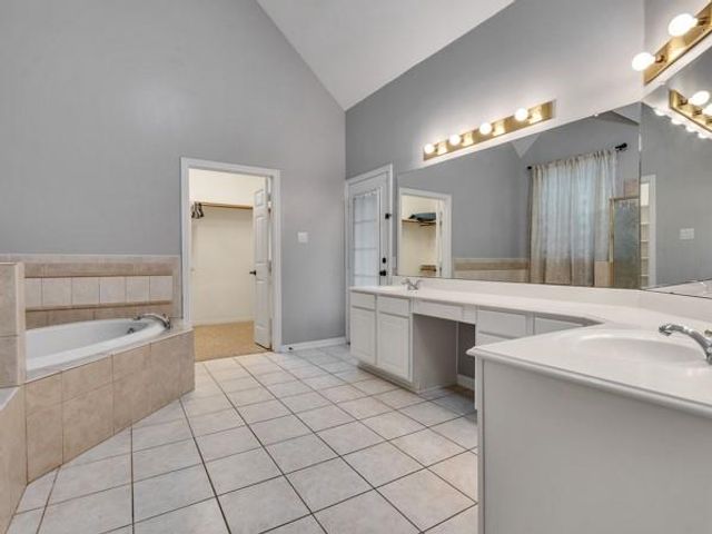 2026 Avana Glen Lane, Sugar Land, TX 77498