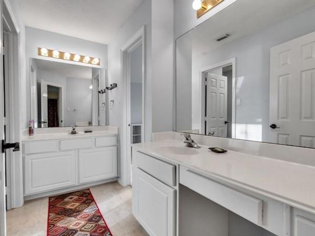 2026 Avana Glen Lane, Sugar Land, TX 77498