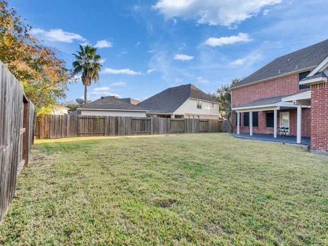2026 Avana Glen Lane, Sugar Land, TX 77498