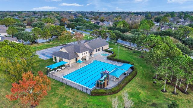 2026 Avana Glen Lane, Sugar Land, TX 77498