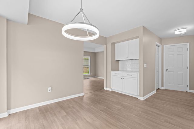 42806 Brookstone Drive, Novi, MI 48377