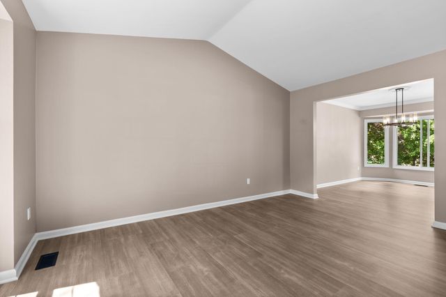 42806 Brookstone Drive, Novi, MI 48377