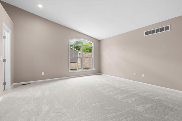 42806 Brookstone Drive, Novi, MI 48377