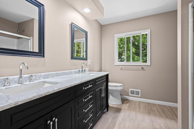 42806 Brookstone Drive, Novi, MI 48377