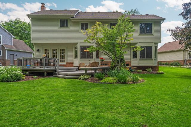 42806 Brookstone Drive, Novi, MI 48377