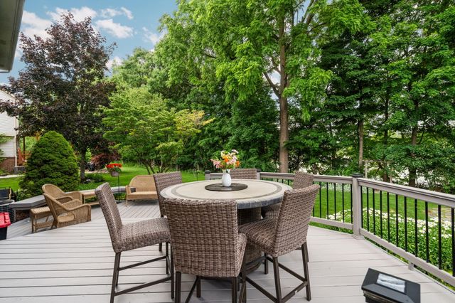 42806 Brookstone Drive, Novi, MI 48377