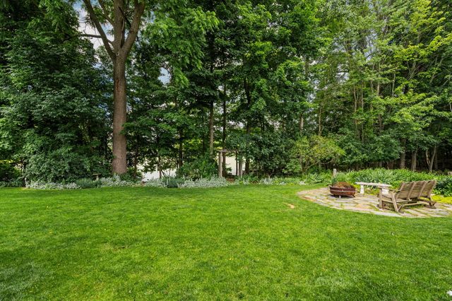 42806 Brookstone Drive, Novi, MI 48377