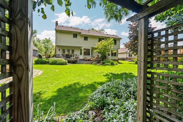 42806 Brookstone Drive, Novi, MI 48377