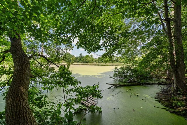 42806 Brookstone Drive, Novi, MI 48377