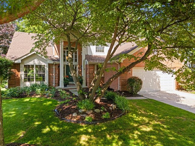 42806 Brookstone Drive, Novi, MI 48377