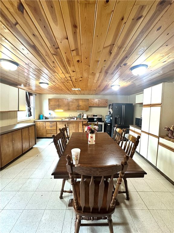 10682 Foxfire Drive, Plantersville, TX 77363 — photo 2